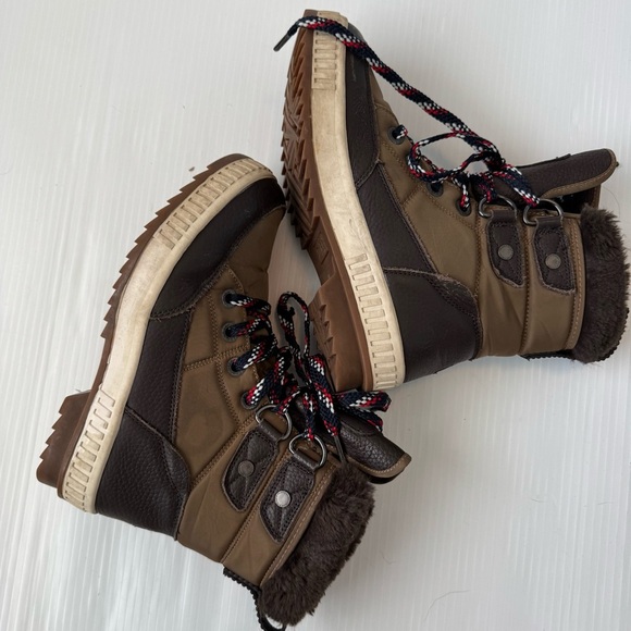 Pajar Brown and Black Winter Boots - Picture 8 of 12